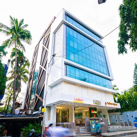 Hotel Auris & Banquets, Mumbai International Airport Exterior photo