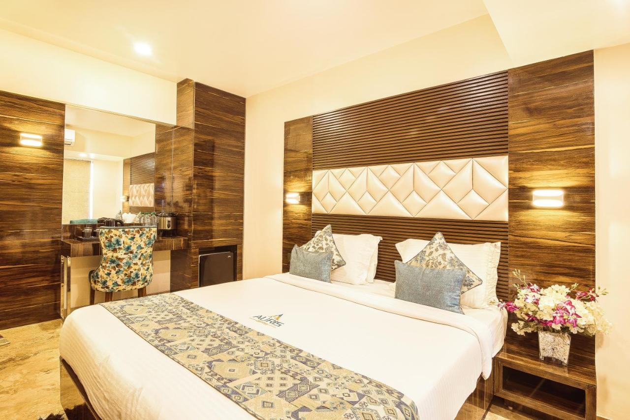 Hotel Auris & Banquets, Mumbai International Airport Exterior photo