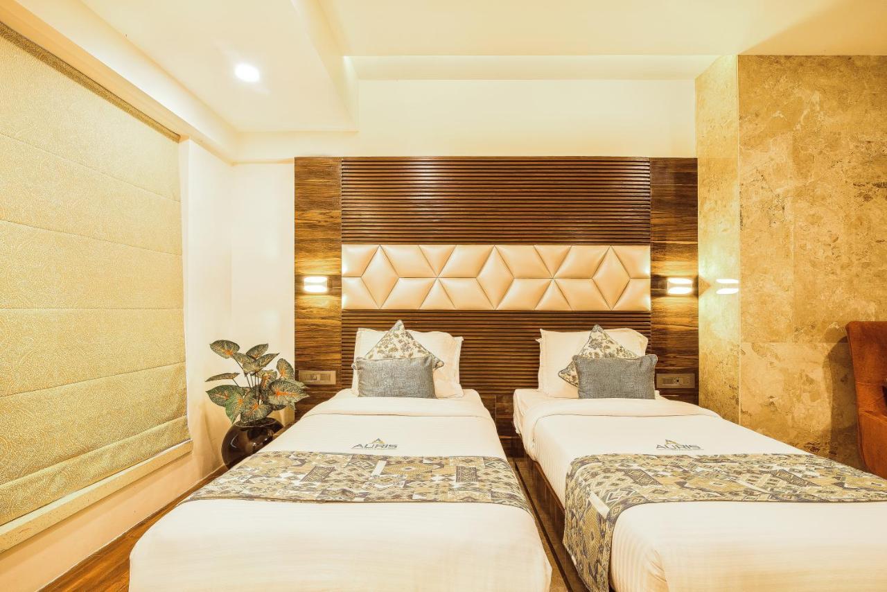 Hotel Auris & Banquets, Mumbai International Airport Exterior photo